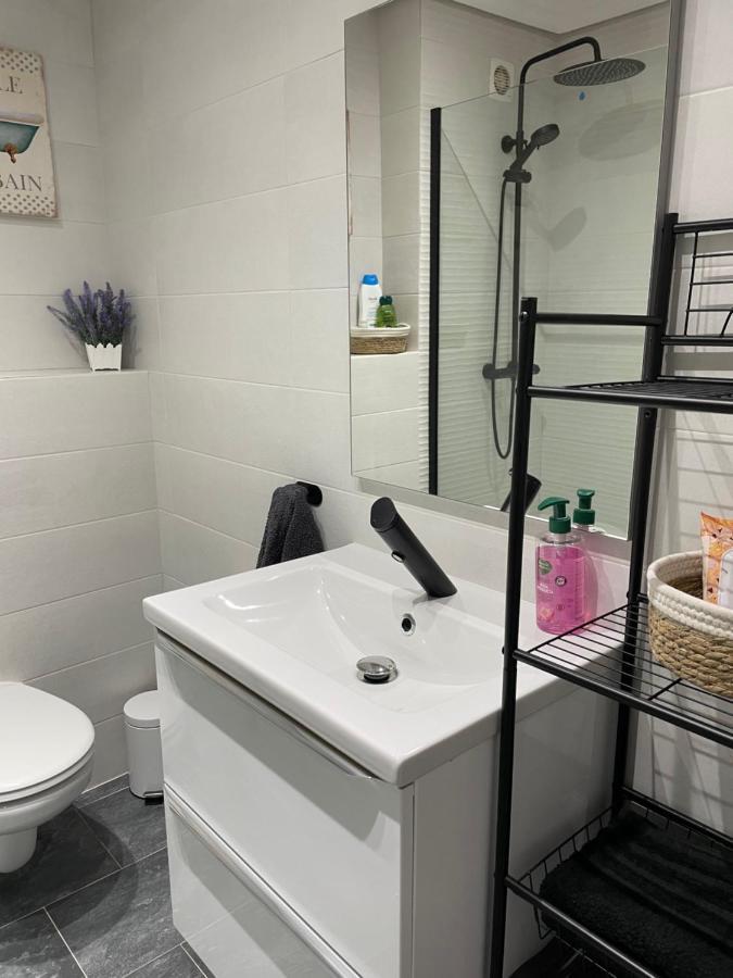 Apartamento Cuatro Estaciones Calahorra Bagian luar foto