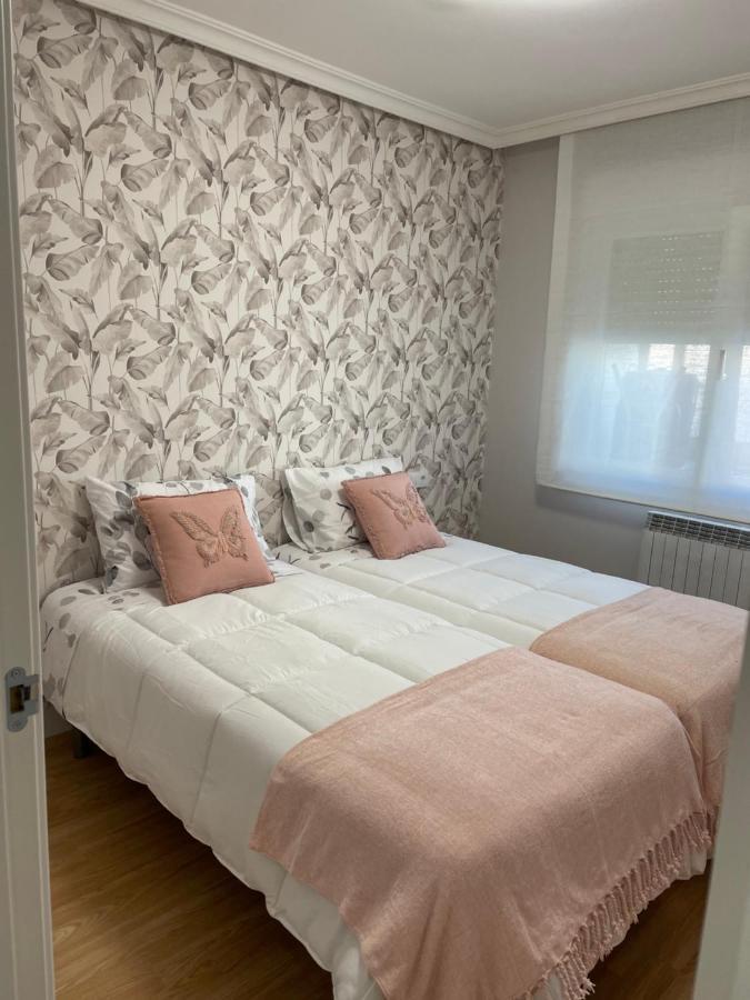 Apartamento Cuatro Estaciones Calahorra Bagian luar foto